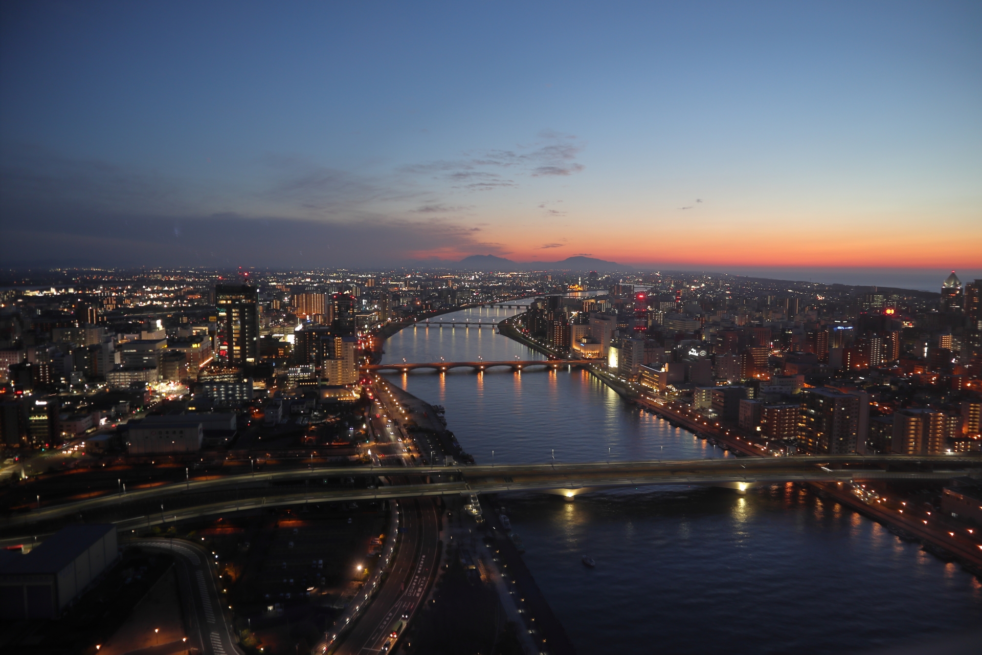 横浜市青葉区荏田北三丁目のメイン画像