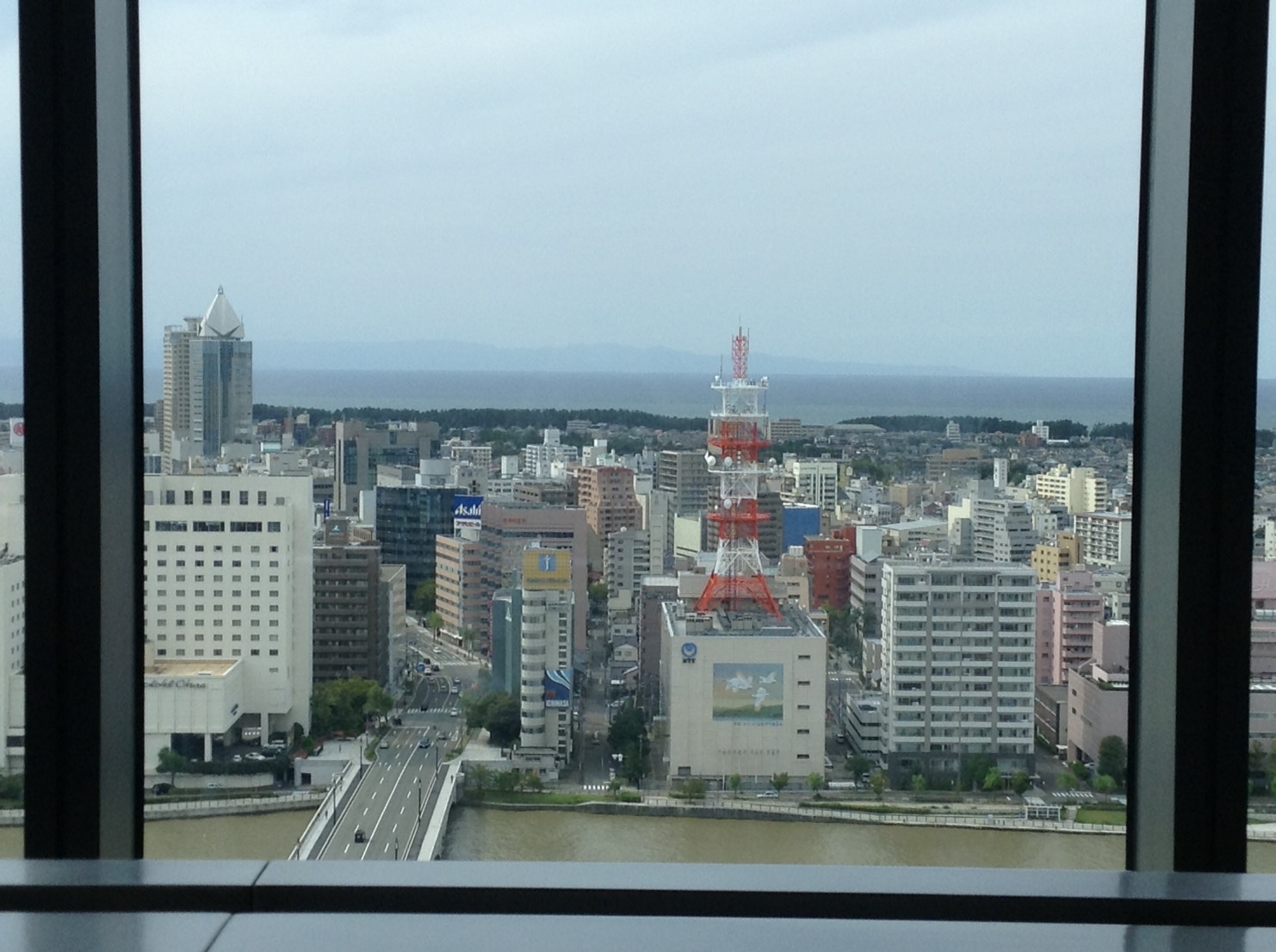横浜市中区本牧ふ頭のメイン画像